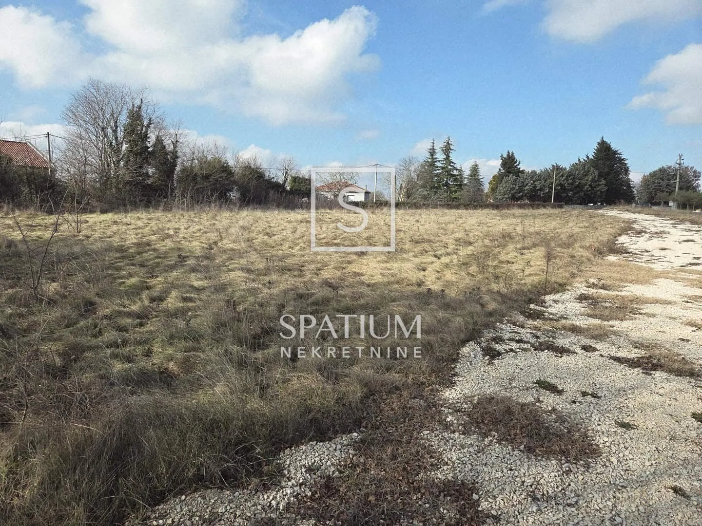 LABIN, OKOLICA, GRAĐEVINSKO ZEMLJIŠTE NA MIRNOJ LOKACIJI - cover