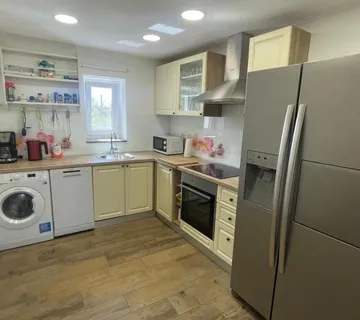 POREČ, VALKARIN, SAMOSTOJEĆA KAMENA KUĆA S BAZENOM - cover