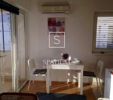 NOVI VINODOLSKI, STAN BLIZU CENTRA I PLAŽE - cover