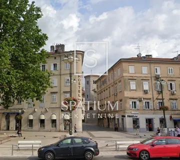 RIJEKA CENTAR, POSLOVNI PROSTOR UGOSTITELJSKE NAMJENE - cover