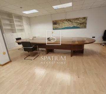 RIJEKA, CENTAR, UREDSKI POSLOVNI PROSTOR ZA ZAKUP - cover