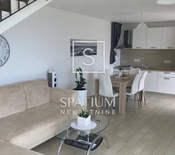 MOŠĆENIČKA DRAGA, SVETA JELENA, NOVOUREĐENA SAMOSTOJEĆA KUĆA S LIJEPIM POGLEDOM - cover