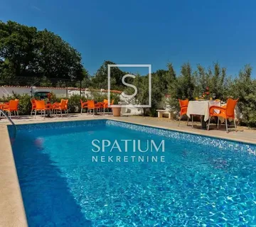 MEDULIN, KUĆA ZA ODMOR - cover