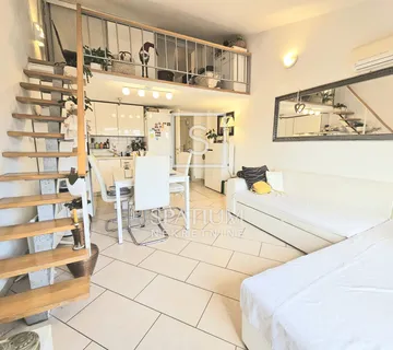 PULA, DVOSOBAN STAN NA DOBROJ LOKACIJI  - cover