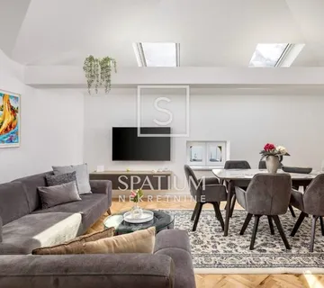 OPATIJA, UREĐEN STAN U PRVOM REDU DO MORA - cover