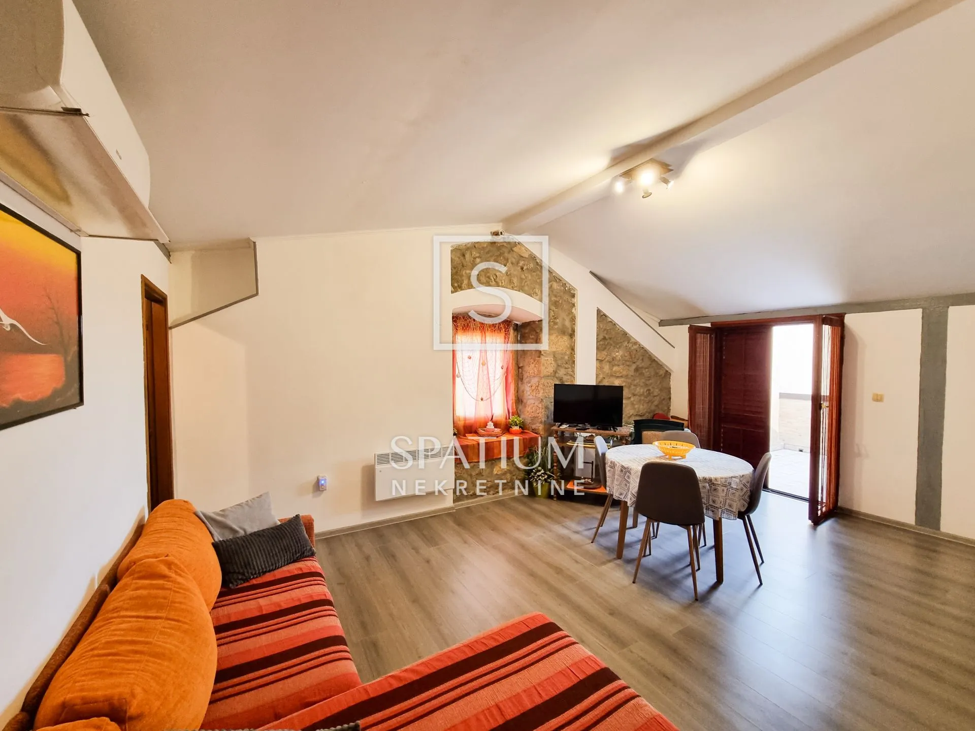 CRIKVENICA, STAN U CENTRU GRADA - cover