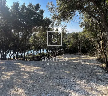 KAVRAN, POLJOPRIVREDNA PARCELA UZ MORE - cover