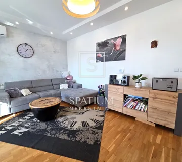 GORNJI ZAMET, TROSOBAN STAN S POGLEDOM NA MORE - cover