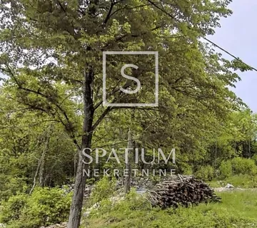 BRGUD, GRAĐEVINSKO ZEMLJIŠTE STAMBENE I POSLOVNE NAMJNE - cover