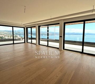 OPATIJA, MODERAN PENTHOUSE S KROVNIM BAZENOM I PANORAMSKIM POGLEDOM - cover