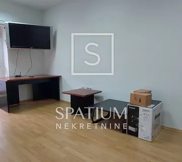 RIJEKA, CENTAR - POSLOVNI PROSTOR ZA ZAKUP - cover