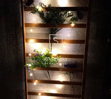 PAKOŠTANE, STAN U BLIZINI MORA S PARKINGOM I POGLEDOM - cover