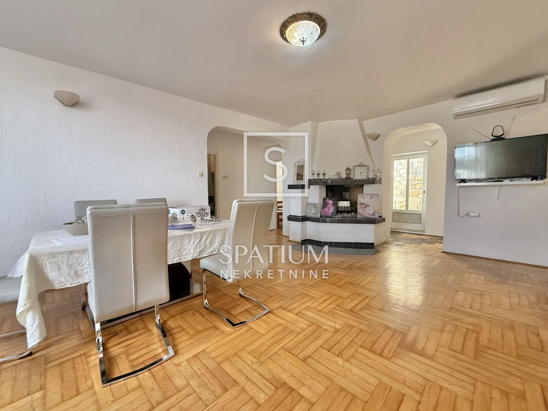 ŠKURINJE, STAN ZA NAJAM RADNICIMA  - cover