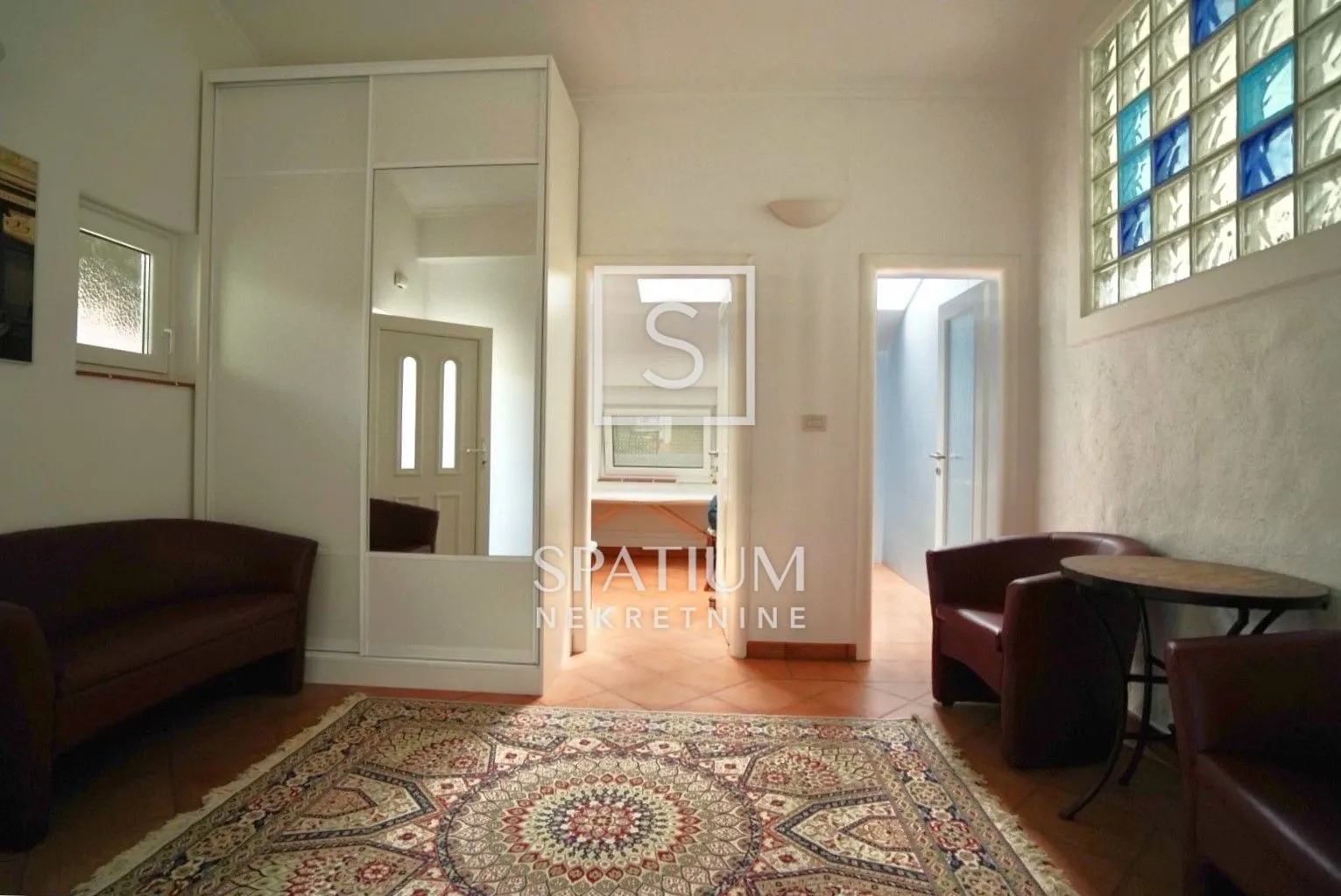 VIŠKOVO, SARŠONI, ETAŽA KUĆE S OKUĆNICOM - cover