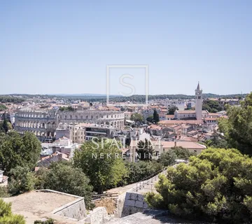 PULA, DVOSOBAN STAN NA 1.KATU C3 - cover