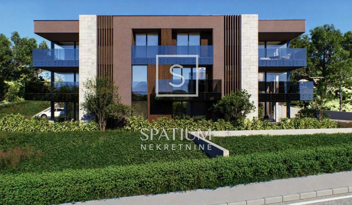 LABIN, JEDNOSOBAN STAN NA PRVOM KATU URBANE VILE - cover