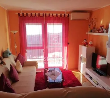 ŠKURINJE, DVOSOBAN STAN S BALKONOM - cover