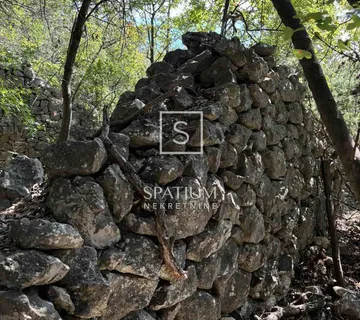 ISTRA, RAŠA, POLJOPRIVREDNO ZEMLJIŠTE S POSTOJEĆIM OBJEKTOM - cover