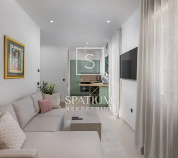 CENTAR, ODLIČAN STAN ZA DUGOROČNI NAJAM - cover