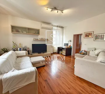 PULA, DVOSOBAN OBITELJSKI STAN - cover