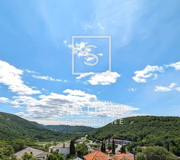 OREHOVICA, PROSTRANI STAN S OKUĆNICOM I GARAŽOM - cover