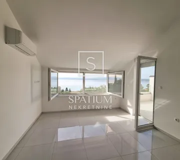 CRIKVENICA, STAN U NOVOGRADNJI BLIZU MORA - cover