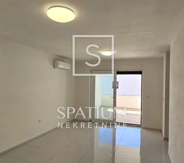 NOVI VINODOLSKI, STAN U NOVOGRADNJI - cover