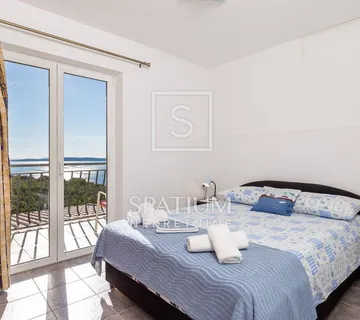 SENJ, JABLANAC, KUĆA S BAZENOM - cover