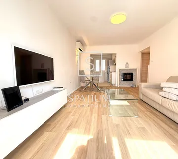 ŠKURINJE, DVOSOBAN STAN S DNEVNIM BORAVKOM, ZA NAJAM - cover