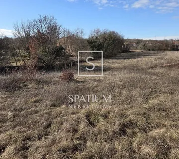 LABIN, GRAĐEVINSKO ZEMLJIŠTE NA ODLIČNOJ LOKACIJI - cover