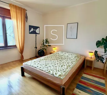 OPATIJA, ETAŽA KUĆE S PARKINGOM I POGLEDOM NA MORE - cover