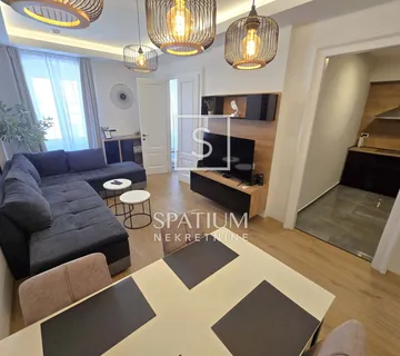 CENTAR, RIJEKA, DVOSOBAN STAN NA KORZU ZA DUGOROČNI NAJAM - cover