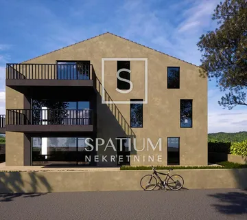 POREČ, TROSOBAN STAN U PRIZEMLJU S OKUĆNICOM - cover