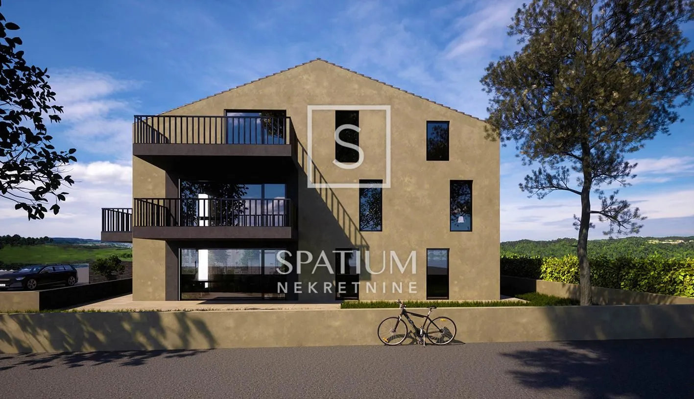 POREČ, TROSOBAN STAN U PRIZEMLJU S OKUĆNICOM - cover