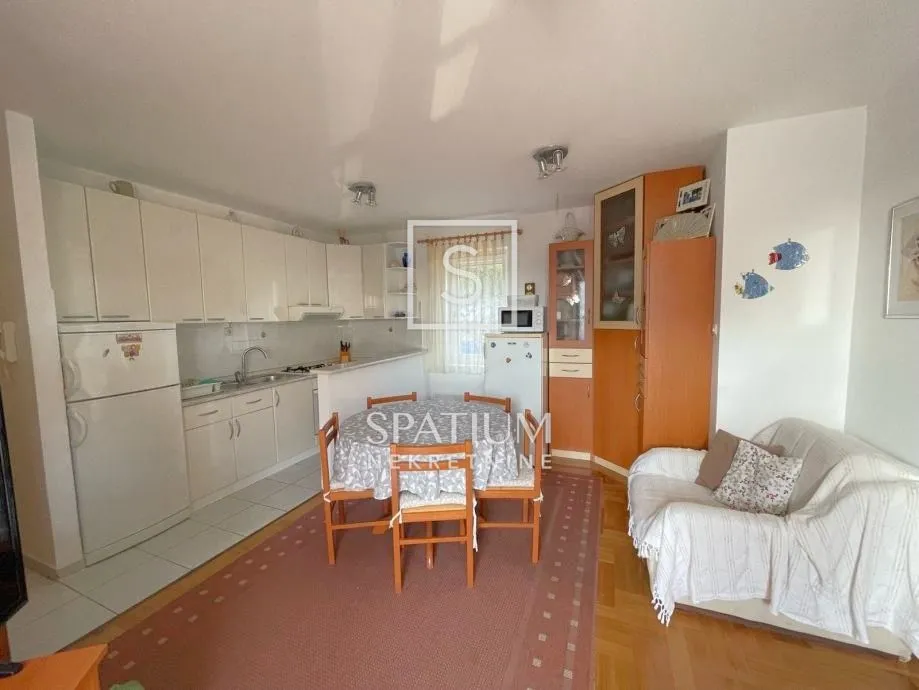 CRIKVENICA, STAN U BLIZINI GRADA - cover