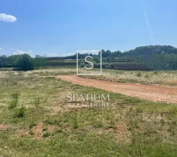 KAŠTELIR, GRAĐEVINSKO ZEMLJIŠTE - cover