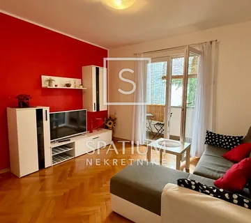 LOVRAN, DVOSOBAN STAN U BLIZINI MORA - cover