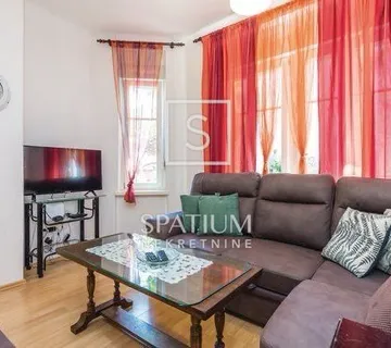 BELVEDER, ODLIČAN STAN U VILI - cover