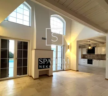 POREČ, PREKRASNA KUĆA ZA ODMOR S BAZENOM - cover