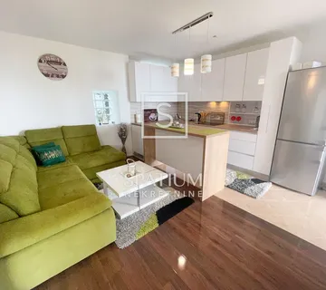 CRIKVENICA, DRAMALJ, KUĆA NA LIJEPOJ LOKACIJI  - cover