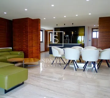 MALINSKA, OTOK KRK, STAN S OKUĆNICOM I BAZENOM - cover