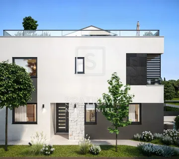 POREČ, ČETVEROSOBNI TROETAŽNI STAN BLIZU CENTRA GRADA - cover