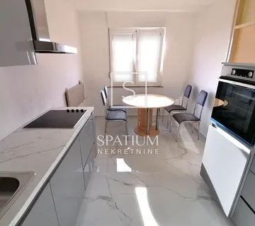 REŠETARI, ADAPTIRAN STAN S OTVORENIM POGLEDOM NA MORE - cover