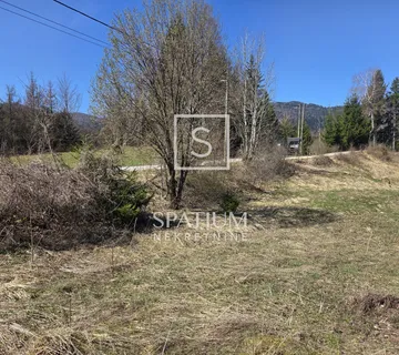  CRNI LUG, GRAĐEVINSKO ZEMLJIŠTE  - cover