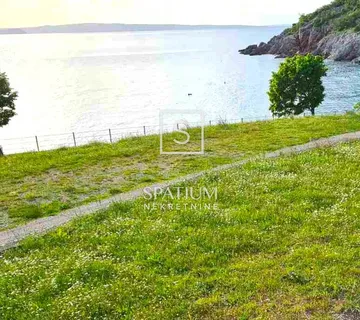 SIBINJ, ZEMLJIŠTE UZ MORE TURISTIČKE NAMJENE - cover