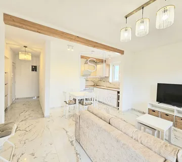 PULA, STAN ZA NAJAM ODLIČNA LOKACIJA  - cover