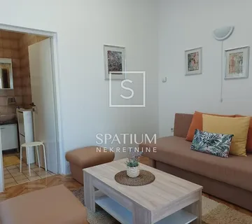 NOVI VINODOLSKI, KLENOVICA, APARTMANSKA KUĆA S BAZENOM - cover