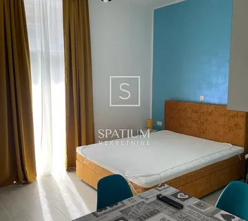 BELVEDER, STAN SA 4 STAMBENE JEDINICE - cover