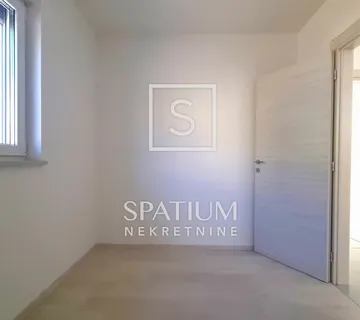  GRIŽANE, STAN U NOVOGRADNJI U MIRNOM OKRUŽENJU - cover