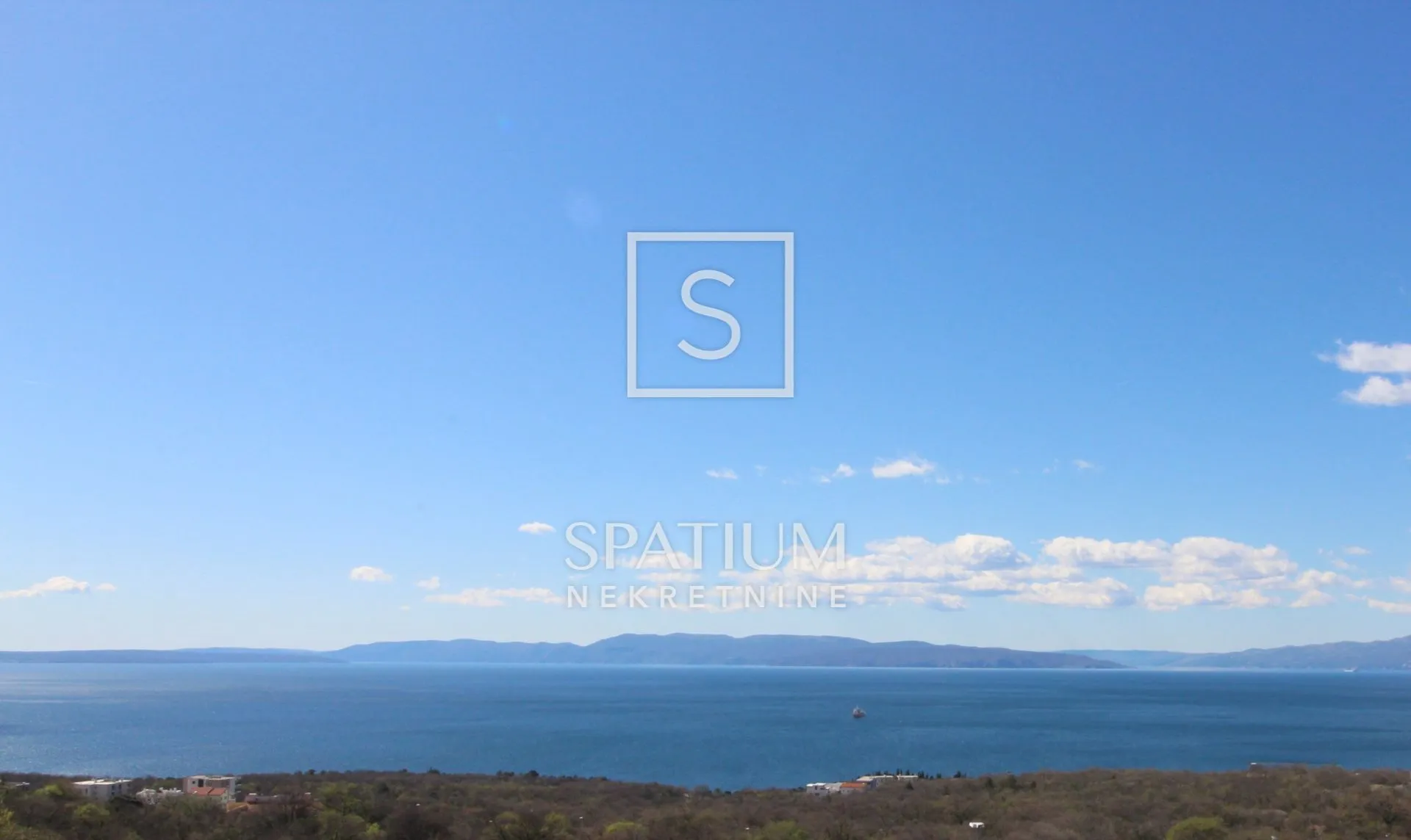 KOSTRENA, KUĆA S 5 APARTMANA, VISOKI ROH-BAU - cover